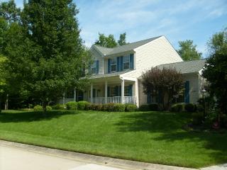 2750 Majestic Oaks Ct, Dayton, OH 45431-4318