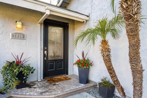 7820 Woodsboro Ave, Anaheim CA  92807-2434 exterior