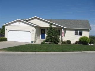 8633 Bull Pine Ln, Spokane, WA 99217-9258
