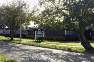 3254 Las Vegas Trl, Fort Worth TX  76116-4904 exterior