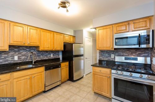 4041 Chesterwood Dr, Silver Spring MD  20906-2866 exterior