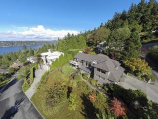 13841 65th Pl, Kirkland, WA 98034-4900
