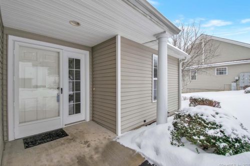 165 Jennifer Ln, Sandy Hook CT  06482-1706 exterior