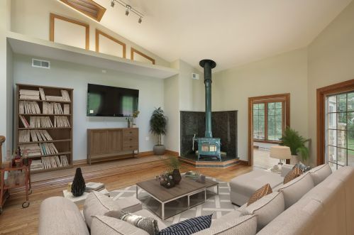 2759 Deerfield Rd, Bannockburn IL  60015-3809 exterior