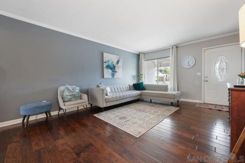 13400 Silver Lake Dr, Poway, CA 92064-3715