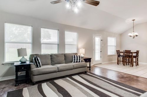 8528 Santa Ana Dr, Fort Worth TX  76131-5317 exterior