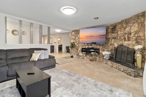 2550 Rowland Ave, Anaheim CA  92804-2271 exterior