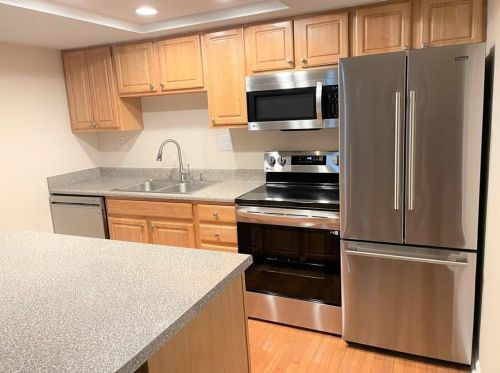2039 Chastain Park Ct, Atlanta GA  30342-3235 exterior
