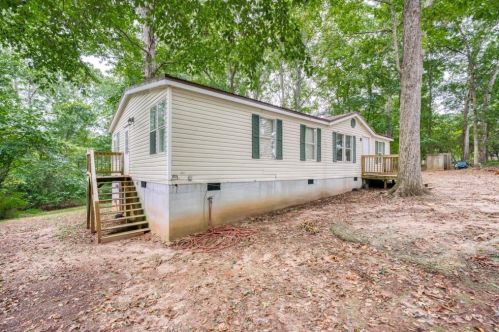 947 Davis Rd, Jefferson GA  30549-5651 exterior