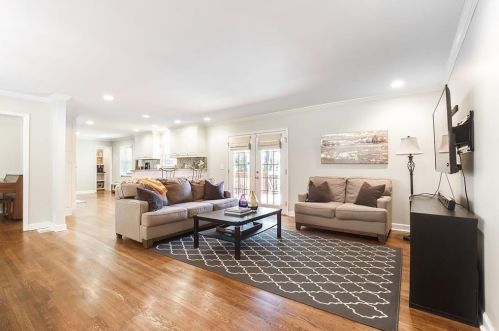 2798 Evans Woods Dr, Atlanta GA  30340-4814 exterior