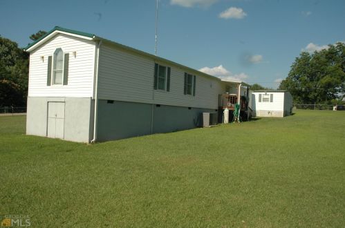 256 Chase Rd, Lagrange, GA 30241-1230