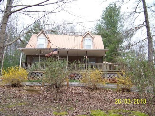 950 Ramey Rd, Lakemont, GA 30552-1740
