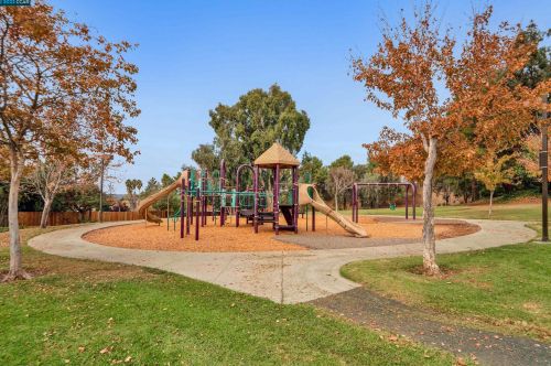 3676 Vancouver Way, Concord CA  94520-1436 exterior