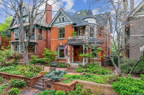 1629 Downing St, Denver, CO 80210-2738