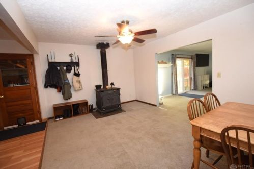 5081 County Line Rd, Springfield OH  45502-9222 exterior