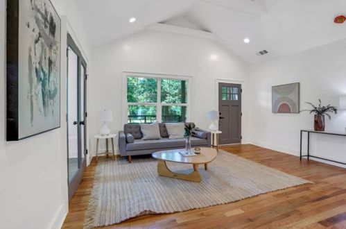 1873 Lomita Rd, Atlanta GA  30316-2349 exterior