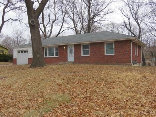 5317 Bond St, Shawnee Mission, KS 66203-1430