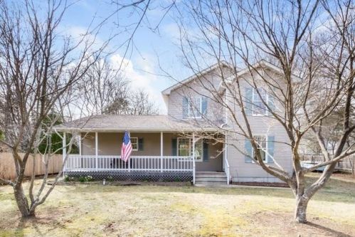 11 Pine Tree Rd, Charlestown, RI 02813-2026