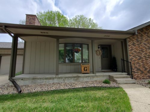 901 5th Ave, Pipestone, MN 56164-1715