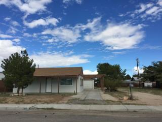 728 Bennett St, Ridgecrest, CA 93555-2453