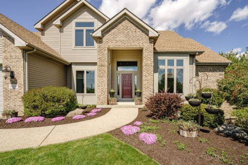 10416 Sequoia Ct, Spring Grove, IL 60081-8625