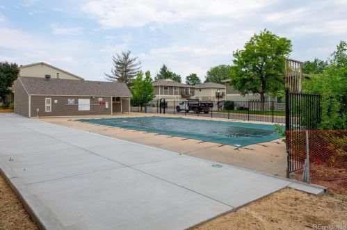 1250 Monaco Pkwy, Denver CO  80224-2841 exterior