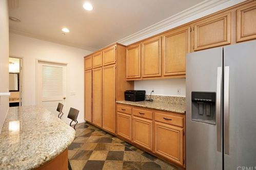 15 Salton, Irvine CA  92602-2425 exterior