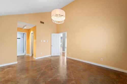 7302 Cave Holw, Austin TX  78750-8243 exterior