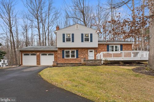103 Woodfield Dr, Spotsylvania, VA 22553-1818