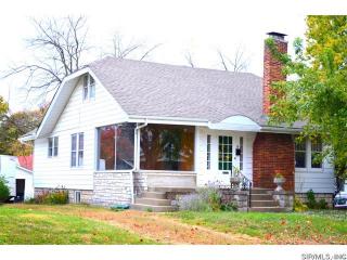 18 88th St, Belleville, IL 62223-1606
