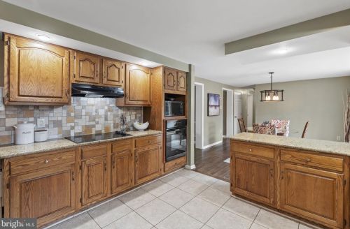 386 Palomino Pl, Charles Town WV  25414-4501 exterior