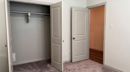 4708 Haltom Rd, Fort Worth TX  76117-1212 exterior