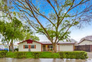 9010 Willowgrove Pl, Santee, CA 92071-2967