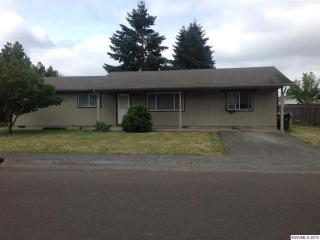 760 15th St, Lebanon, OR 97355-1321