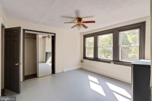 5643 11 St, Philadelphia PA 19141-3607 exterior