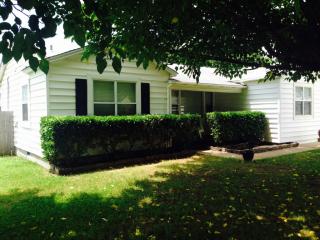 42 15th Ave, Ardmore, OK 73401-2002