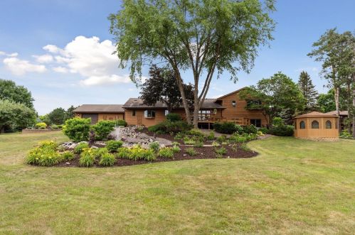 7807 64th St, Saint Paul MN  55115-6849 exterior