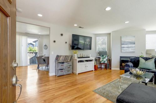 439 Carpentier Way, San Jose, CA 95111-2380