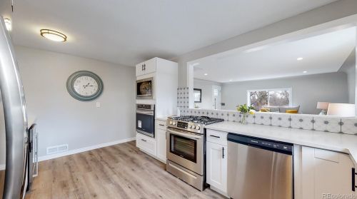 9465 54th Pl, Arvada CO  80002-2942 exterior