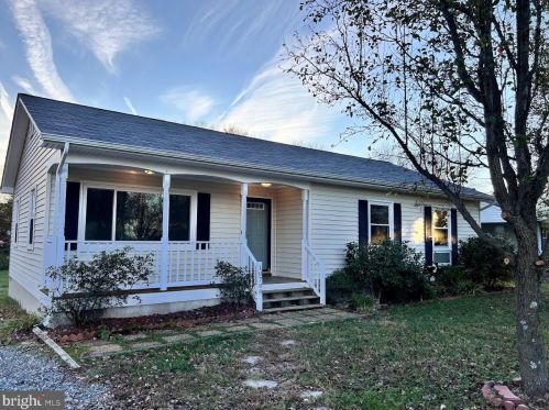 10708 Peach Tree Dr, Fredericksburg, VA 22407-7314