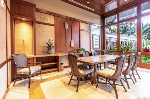 1551 Ala Wai Blvd, Honolulu HI  96815-1011 exterior
