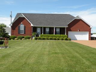332 Fowler Ford Rd, Portland, TN 37148-1963
