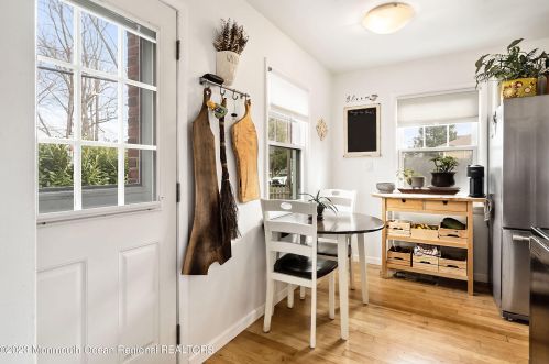 605 Front St, Tinton Falls NJ  07701-5515 exterior