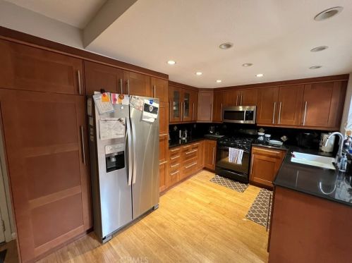 14 Clover, Irvine, CA 92604-4557