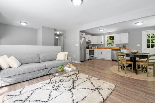 23 Stevens Rd, Tilton, NH 03276-4202
