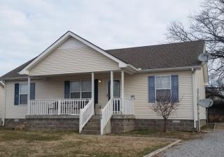 126 Park Meadow Pt, Springfield, TN 37172-3341