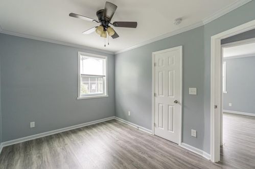 2561 Loghaven Dr, Atlanta GA  30318-7425 exterior