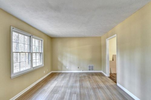3936 Woodland Cir, Conyers GA  30013-3057 exterior