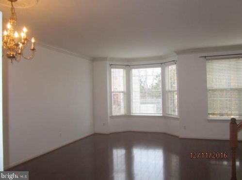 13359 Colchester Ferry Pl, Woodbridge, VA 22191-1240