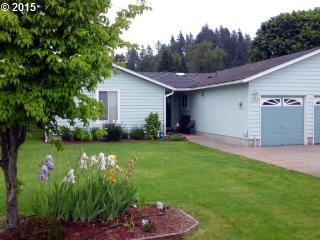 2359 31st St, Springfield, OR 97477-7937